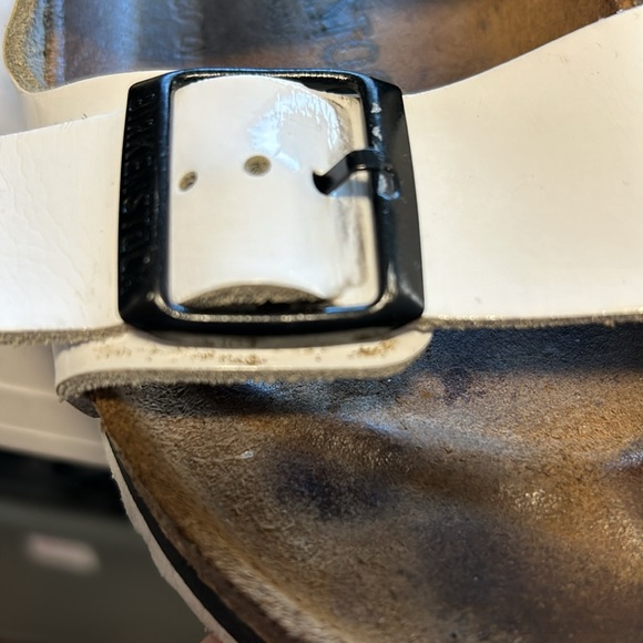 Birkenstock Arizona White Patent Leather Sandal - Picture 13 of 14